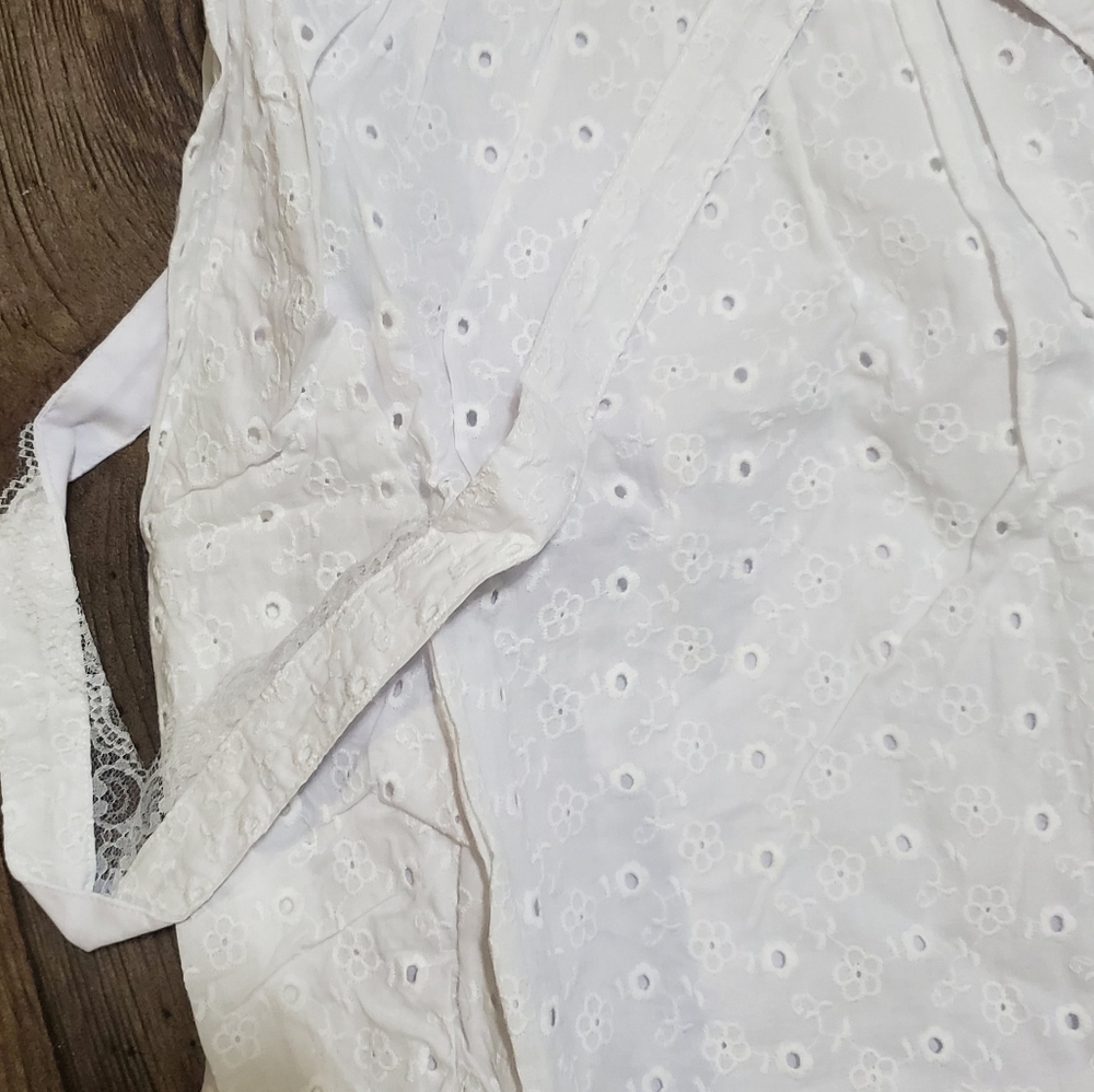 Tripp NYC white lace eyelette dress - Picture 3 of 3